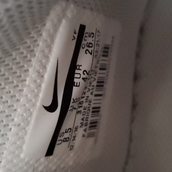 Nike Air Force 1 - Picture 7 of 7